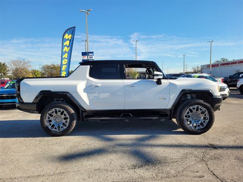 Certified 2025 GMC Hummer EV 3X image 7