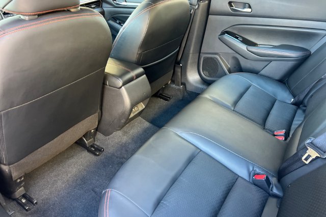 Used 2025 Nissan Altima 2.5 SR FWD image 15