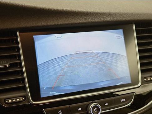 Used 2020 Buick Encore Preferred image 14