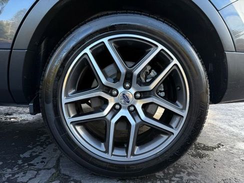 Used 2017 Ford Explorer Sport image 39