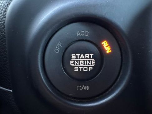 Used 2021 Jeep Wrangler Unlimited Rubicon image 35