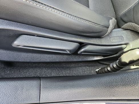 Used 2025 Honda Civic Sport image 9