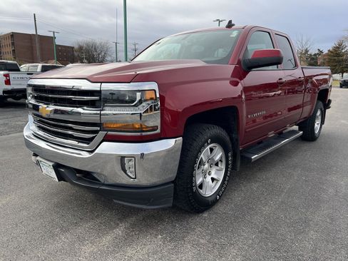 Used 2018 Chevrolet Silverado 1500 LT w/ All Star Edition image 12