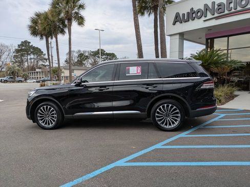 Used 2020 Lincoln Aviator Reserve w/ Equipment Group 201A image 9