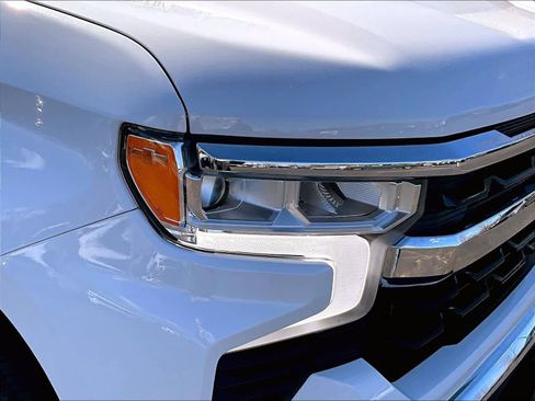 Used 2023 Chevrolet Silverado 1500 LT image 33