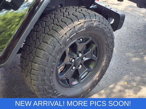 Used 2020 Jeep Gladiator Rubicon AWD/4WD image 10