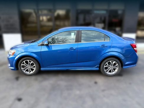 Used 2017 Chevrolet Sonic LT w/ RS Package image 2