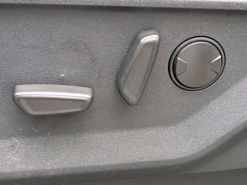Used 2025 Ford F150 Lariat w/ Equipment Group 501A Mid AWD/4WD image 20