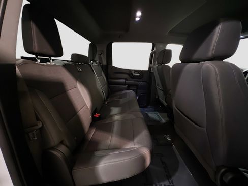 Used 2023 Chevrolet Silverado 1500 Custom image 19