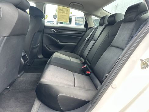 Used 2020 Honda Accord LX image 4