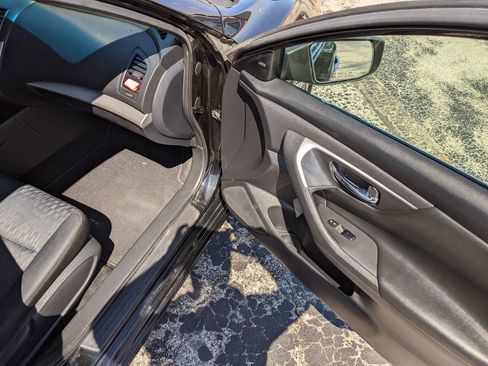 Used 2017 Nissan Altima 2.5 SV FWD image 13