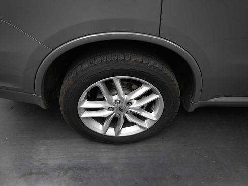 Used 2023 Dodge Durango GT AWD/4WD image 3