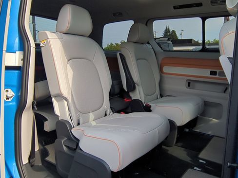 New 2025 Volkswagen ID. Buzz 1st Edition image 30