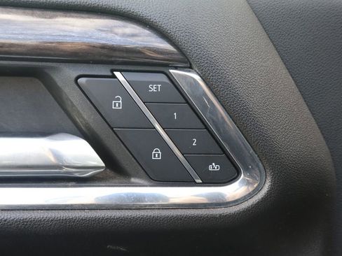 Used 2024 Chevrolet Silverado 2500 LTZ image 16