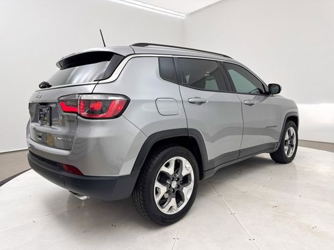 Used 2018 Jeep Compass Limited w/ Navigation Group image 14