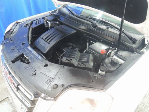 Used 2017 GMC Terrain SLE w/ Chrome Edition image 36