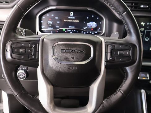 Used 2022 GMC Sierra 1500 Denali image 3