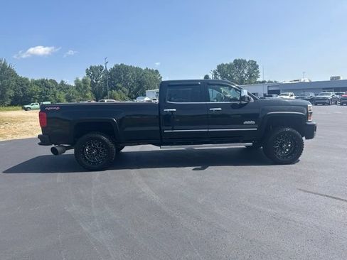 Used 2016 Chevrolet Silverado 2500 High Country AWD/4WD image 8