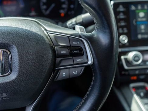 Used 2019 Honda Insight Touring image 17