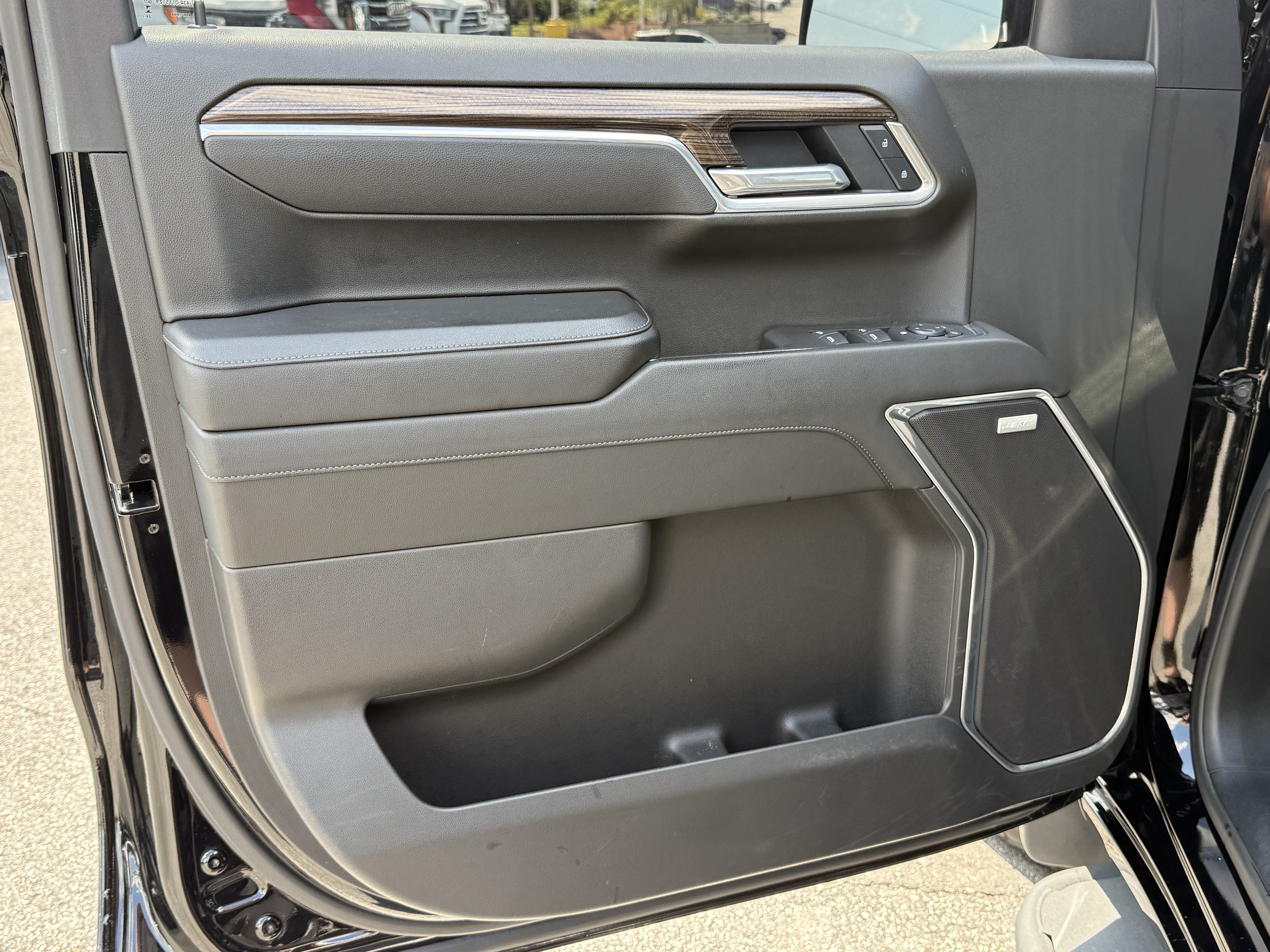 Used 2025 Chevrolet Silverado 1500 RST AWD/4WD image 14