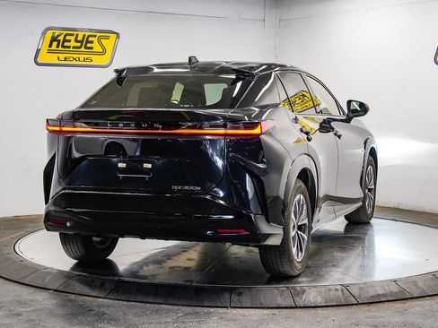 Used 2025 Lexus RZ 300e w/ Accessory Package (2T) FWD image 4