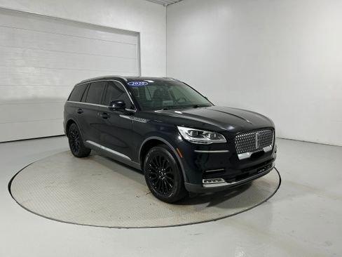 Used 2020 Lincoln Aviator Reserve w/ Equipment Group 201A AWD/4WD image 2