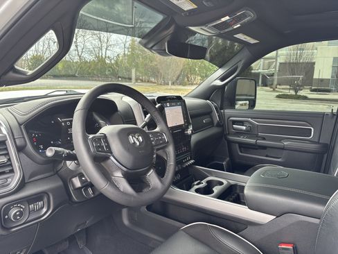 Used 2025 RAM 2500 Laramie w/ Night Edition image 11