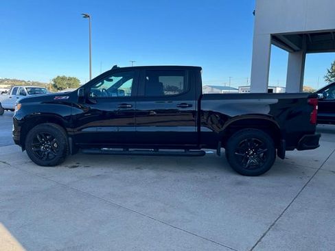 Used 2025 Chevrolet Silverado 1500 RST w/ Z71 Off-Road Package AWD/4WD image 9
