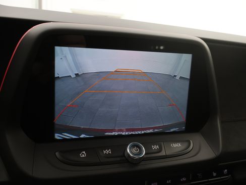 Used 2017 Chevrolet Camaro ZL1 RWD image 16
