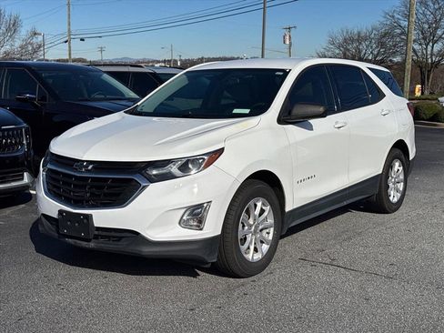 Used 2019 Chevrolet Equinox LS image 7