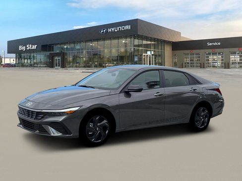 New 2026 Hyundai Elantra Sport image 2