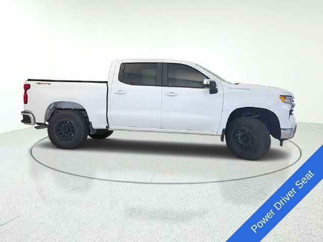 Used 2025 Chevrolet Silverado 1500 LT AWD/4WD image 7