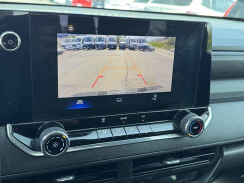 Used 2024 Chevrolet Colorado W/T RWD image 28