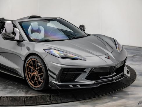 Used 2022 Chevrolet Corvette Stingray 2LT Z51 Performance & w/ Z51 Performance Package image 32