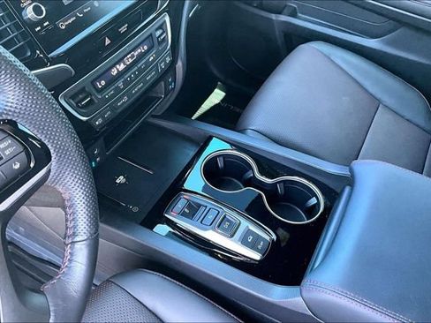 Used 2025 Honda Ridgeline Black Edition image 15