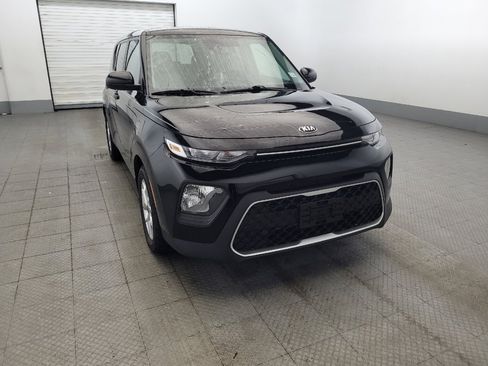 Used 2020 Kia Soul S FWD image 14
