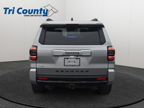Certified 2025 Toyota 4Runner TRD Sport Premium AWD/4WD image 7