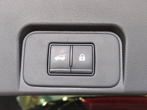 Certified 2024 Nissan Rogue SL w/ SL Premium Package FWD image 34