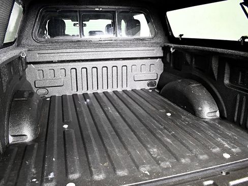 Used 2020 Ford F150 Lariat image 42