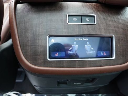 Used 2025 Lincoln Navigator Reserve AWD/4WD image 21