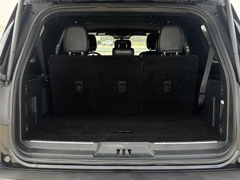 Used 2024 Lincoln Navigator L 4WD image 27