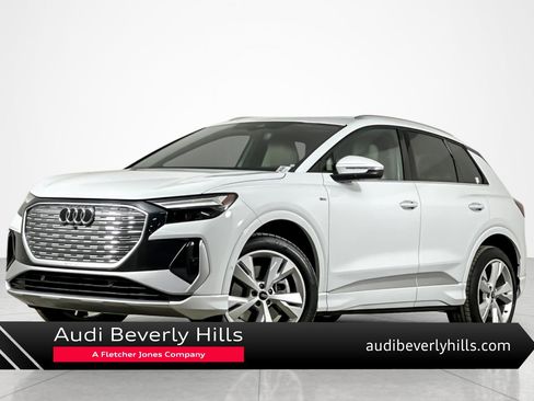 Used 2023 Audi Q4 e-tron Premium Plus w/ Premium Plus image 1