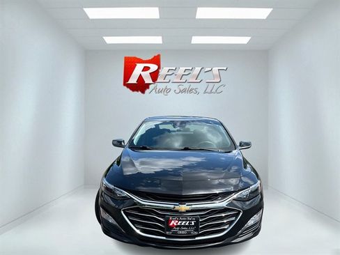 Used 2023 Chevrolet Malibu LT FWD image 3