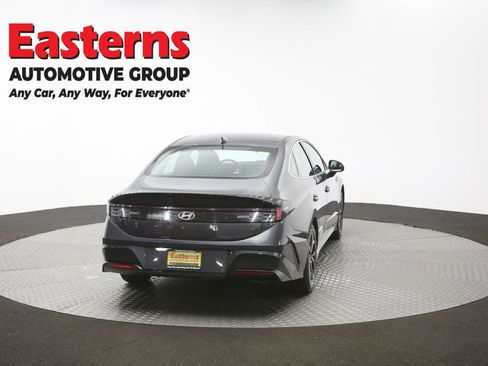 Used 2025 Hyundai Sonata SEL FWD image 39