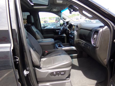 Used 2021 Chevrolet Silverado 3500 LTZ w/ LTZ Convenience Package AWD/4WD image 26