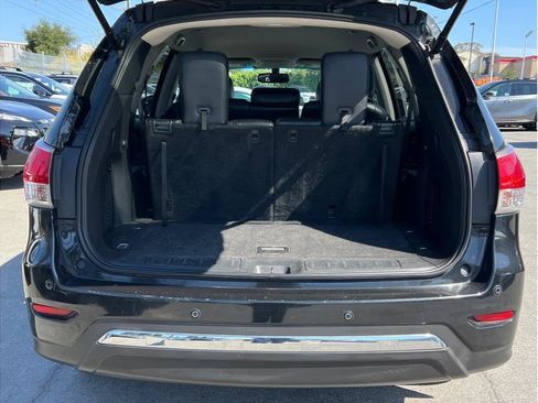 Used 2015 Nissan Pathfinder SL FWD image 5