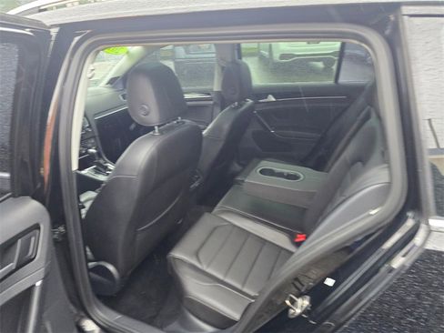 Used 2015 Volkswagen Golf TDI SEL w/ Lighting Package (SEL) image 18