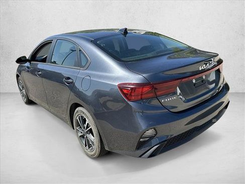 Used 2024 Kia Forte LXS FWD image 7