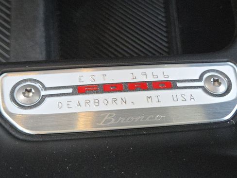 New 2026 Ford Bronco Heritage Edition AWD/4WD image 3