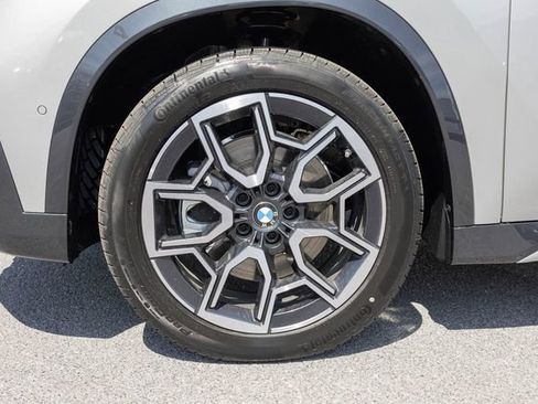 New 2026 BMW X1 xDrive28i w/ Convenience Package AWD/4WD image 5